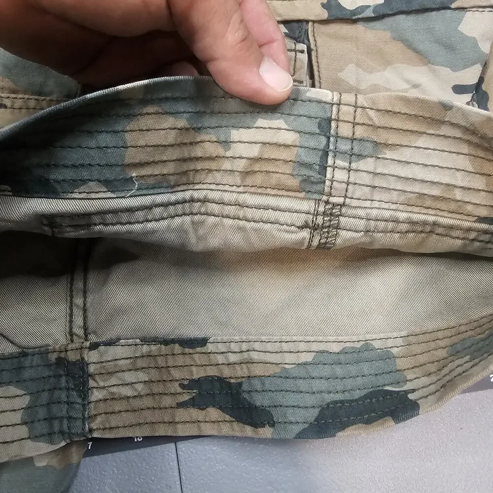 Levis Cargo Shorts 36x12 Camouflage Baggy Loose Y2K 90s Streetwear Skater Long